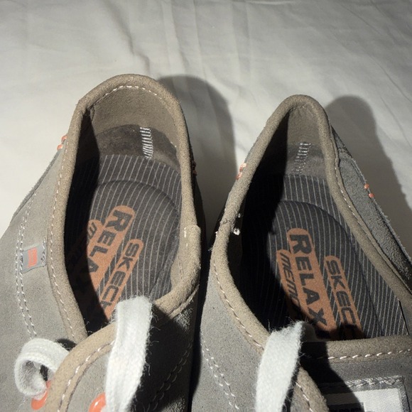 Skechers Memory Foam Men's Size 11.5 Comfort Sneaker Shoes Charcoal 52811 Gym - Picture 11 of 16
